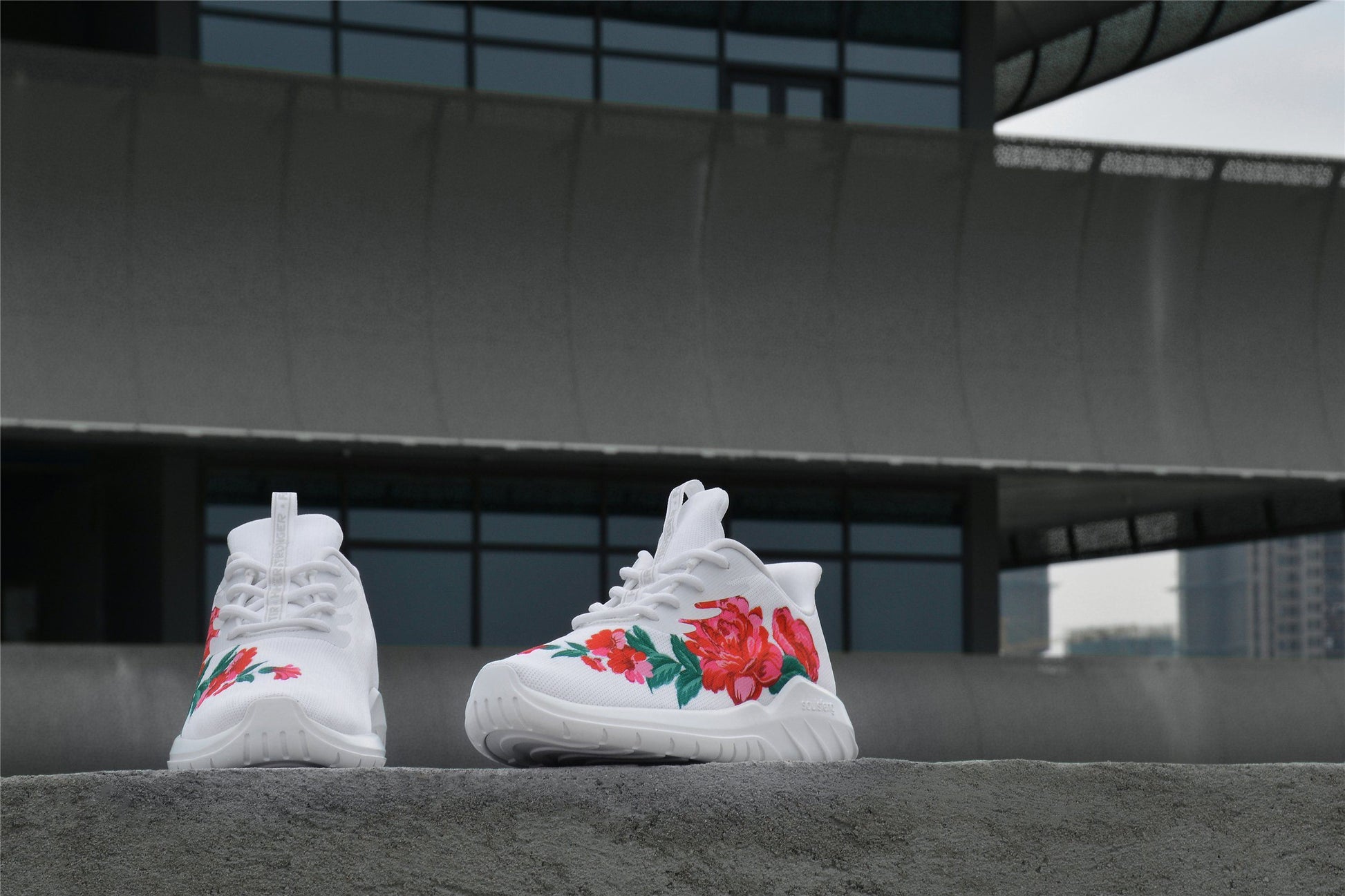Flower Couples Fashion Sneakers - Soulsfeng